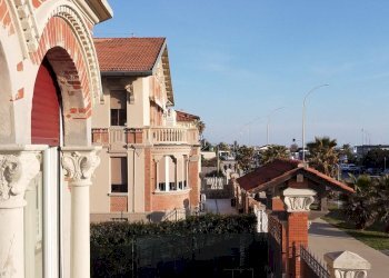 Foto 103 - Villa Viale Amerigo Vespucci
 
7, Massa - foto 99