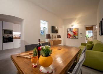 Foto 1 - Three-room apartment Piazza Duomo, San Gimignano - photo 1