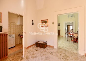 Foto 11 - Stabile - Palazzo Via Caracciolo
 
18, Galatina - foto 11