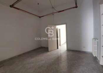 Foto 5 - Ufficio Via Roma
 
17, Galatina - foto 5