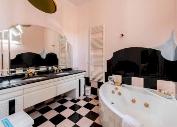 Foto 48 - Stabile - Palazzo Corso Re D'Italia
 
65, Galatina - foto 48