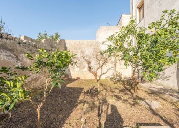 Foto 2 - Casa indipendente Via Salvatore Trinchese
 
13, Martano - foto 2