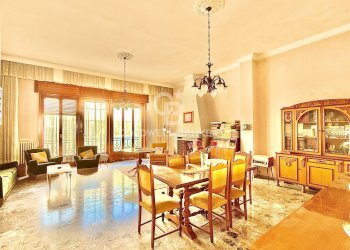 Foto 1 - Casa indipendente Via Salvatore Trinchese
 
13, Martano - foto 1