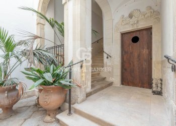 Foto 4 - Stabile - Palazzo Via Giuseppe Lillo
 
53, Galatina - foto 4