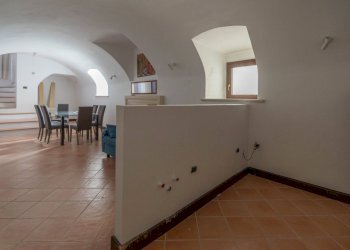 Foto 51 - Stabile - Palazzo Via Giuseppe Lillo
 
53, Galatina - foto 51