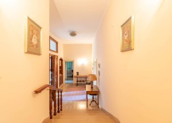 Foto 17 - Villa Via Marche
 
85, Galatina - foto 17