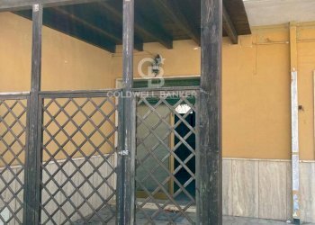 Foto 1 - Locale Commerciale Via Omero
 
4, Melendugno - foto 1