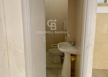 Foto 5 - Locale Commerciale Via Omero
 
4, Melendugno - foto 5