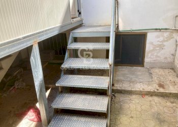 Foto 13 - Locale Commerciale Via Omero
 
4, Melendugno - foto 13