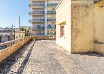 Foto 46 - Villa Via Vallone
 
68, Galatina - foto 46