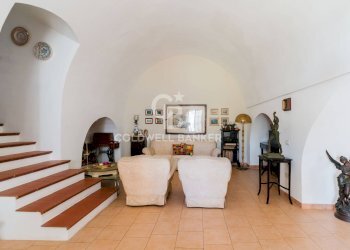 Foto 10 - Villa Via Pasubio
 
5, Sava - foto 10