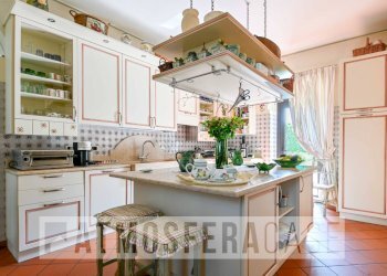 Foto 12 - Villa VIA BREMBATE
 
37, Canonica d'Adda - photo 12