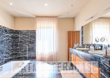 Foto 25 - Villa VIA BREMBATE
 
37, Canonica d'Adda - photo 25