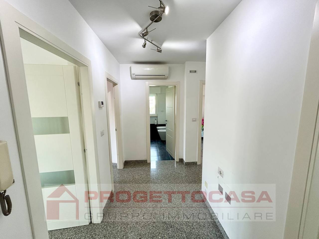 Foto 2 - Apartment Via Ponza
 
7, Grottammare - photo 2