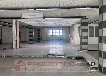 Foto 1 - Commercial Premises Via Napoli, Ascoli Piceno - photo 1