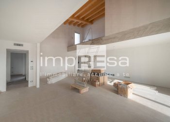 Foto 1 - Attic Via Trieste
 
33, Azzano Decimo - photo 1