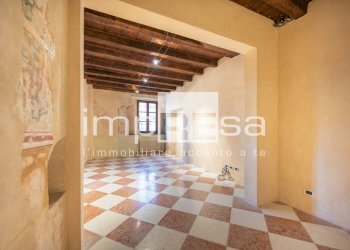 Interno - Bilocale Piazza Mercato
 
3, Valvasone Arzene - foto 18