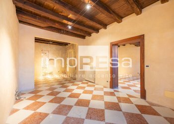 Interno - Bilocale Piazza Mercato
 
3, Valvasone Arzene - foto 19