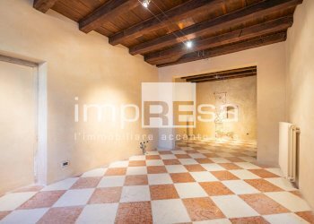 Interno - Bilocale Piazza Mercato
 
3, Valvasone Arzene - foto 21