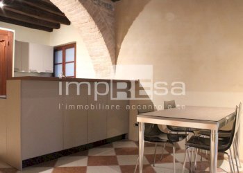 Foto 23 - Bilocale Piazza Mercato
 
3, Valvasone Arzene - foto 23