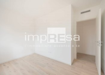 Camera doppia - Appartamento Via Carducci
 
10, Fiume Veneto - foto 17