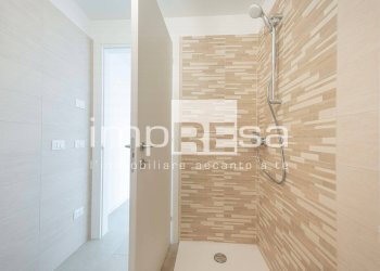 Secondo bagno - Appartamento Via Carducci
 
10, Fiume Veneto - foto 19