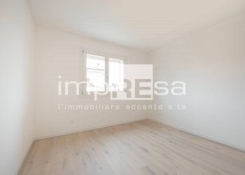 Camera matrimoniale - Appartamento Via Carducci
 
10, Fiume Veneto - foto 11