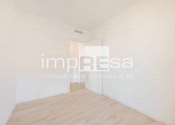 Camera singola - Appartamento Via Carducci
 
10, Fiume Veneto - foto 15