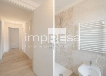 Bagno - Appartamento Via Carducci
 
10, Fiume Veneto - foto 19