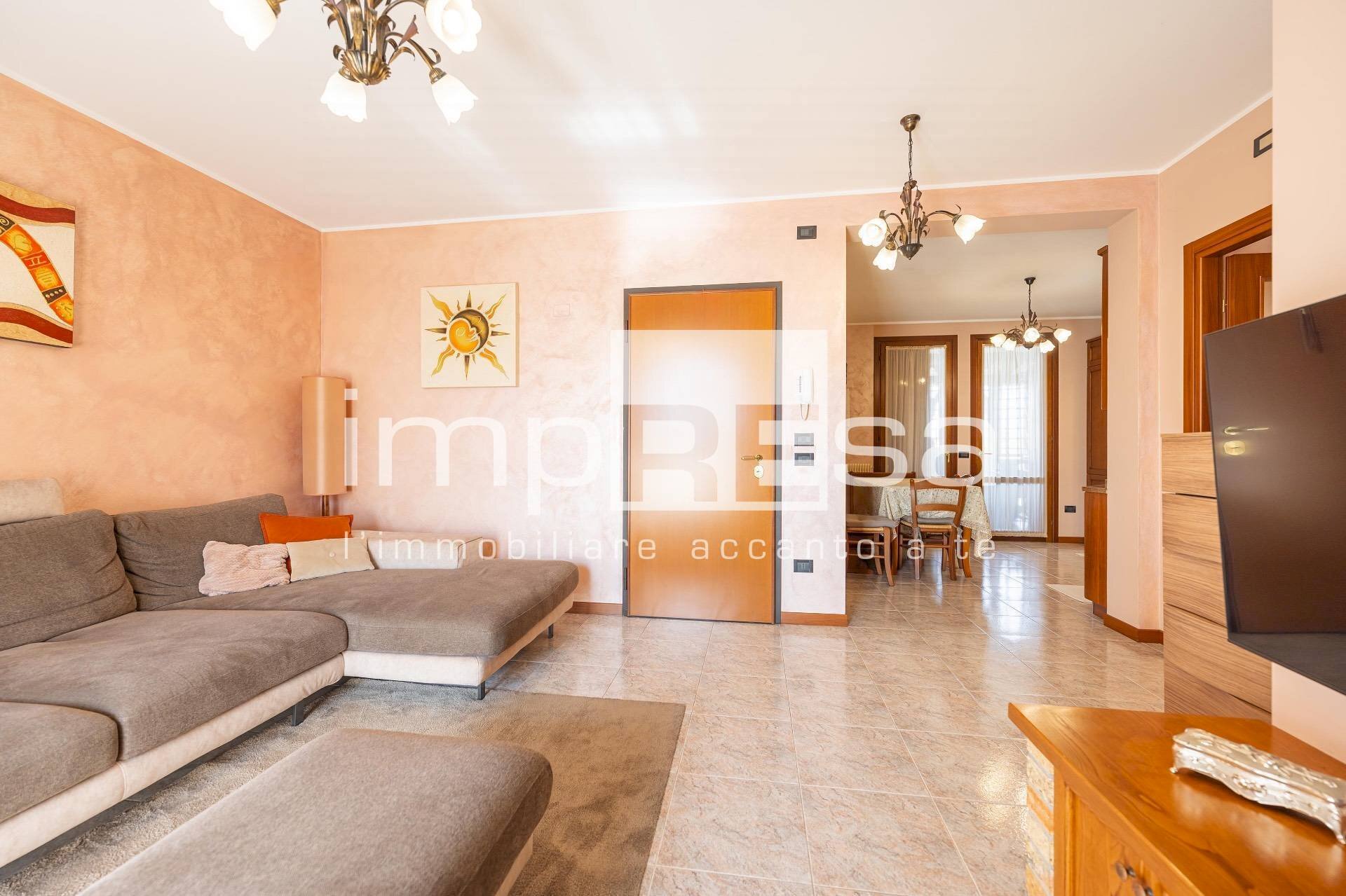 Soggiorno - Three-room apartment via Villanova, Pasiano di Pordenone - photo 2