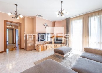 Soggiorno - Appartamento via Villanova, Pasiano di Pordenone - foto 4