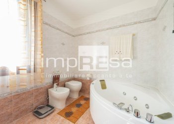 Bagno - Appartamento via Villanova, Pasiano di Pordenone - foto 13