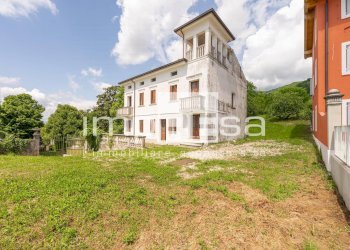 Foto 2 - Villa Piazza del Carmine
 
7, Caneva - foto 2