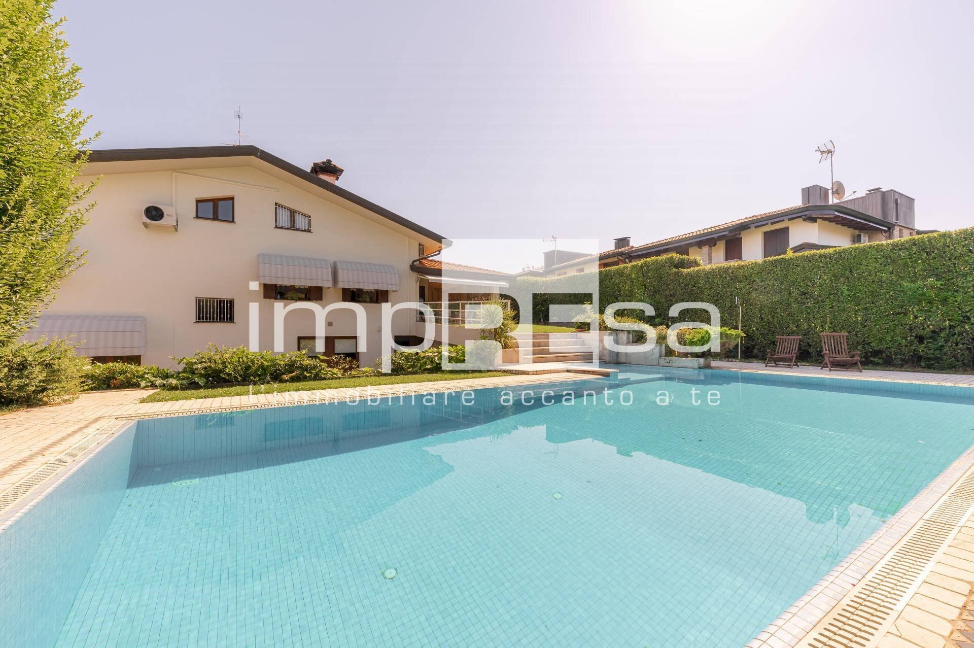 Foto 1 - Villa Via Pezzut
 
0, Azzano Decimo - foto 1