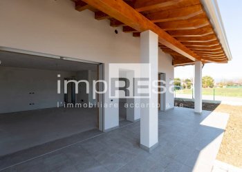 Foto 1 - Villa via Chiesuole, Azzano Decimo - foto 1