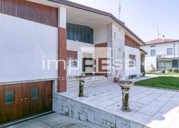 Foto 42 - Villa Via Forlanini
 
3, Porcia - photo 42