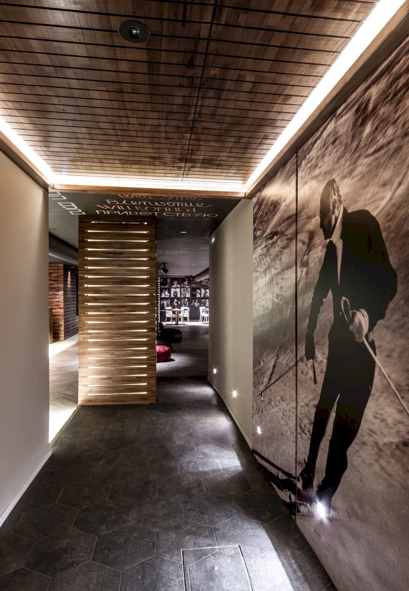 Foto 3 - Locale Commerciale PIAZZA AGNELLI
 
2, Sestriere - foto 3