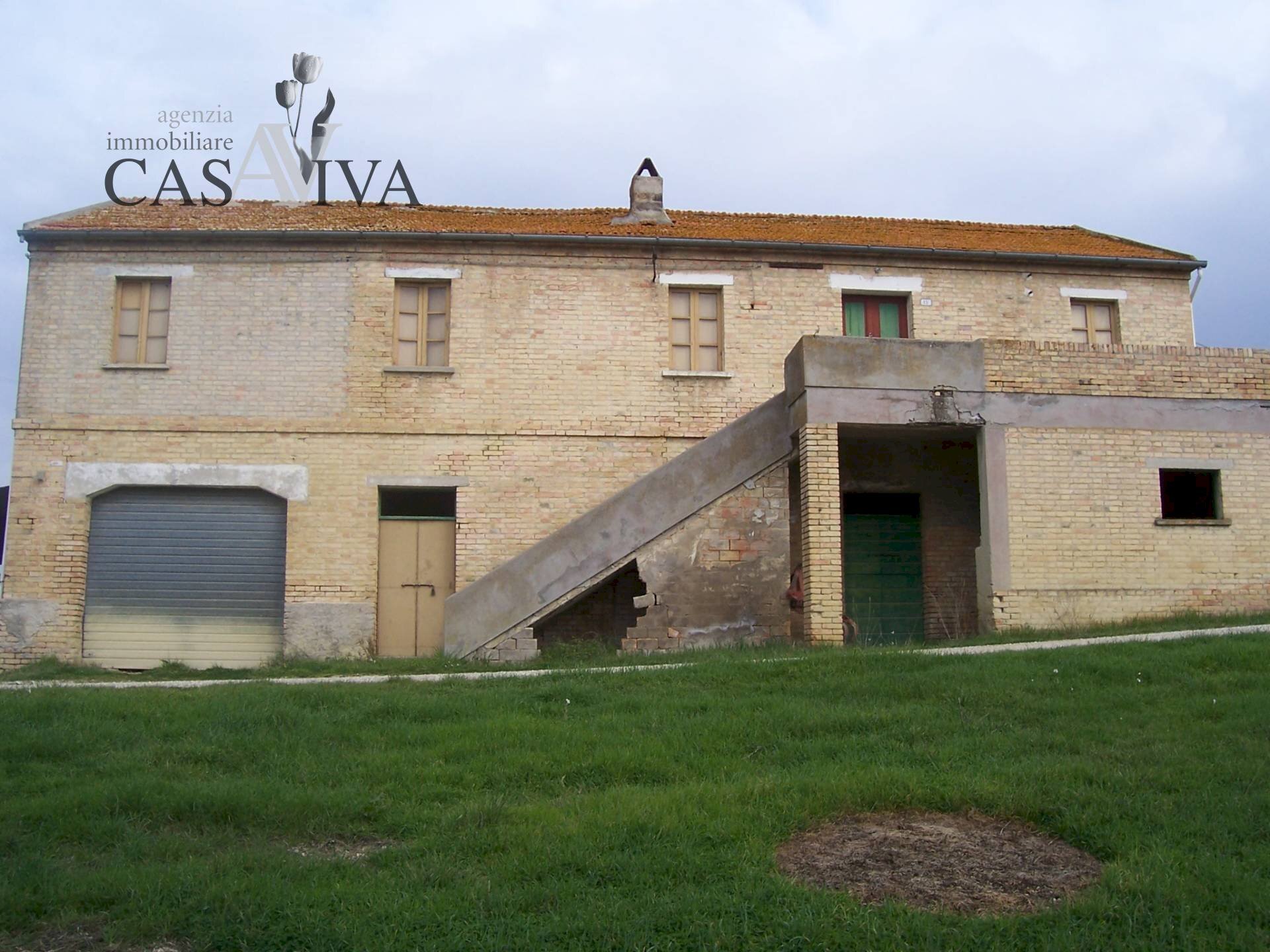 Foto 2 - Rustic contrada forola
 
18, Acquaviva Picena - photo 2