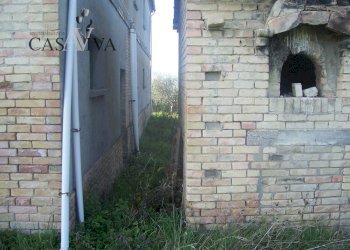 Foto 26 - Rustico contrada forola
 
18, Acquaviva Picena - foto 26