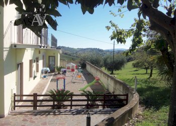 Foto 5 - Rustico Contrada Valle Cecchina
 
8, Monsampolo del Tronto - foto 5