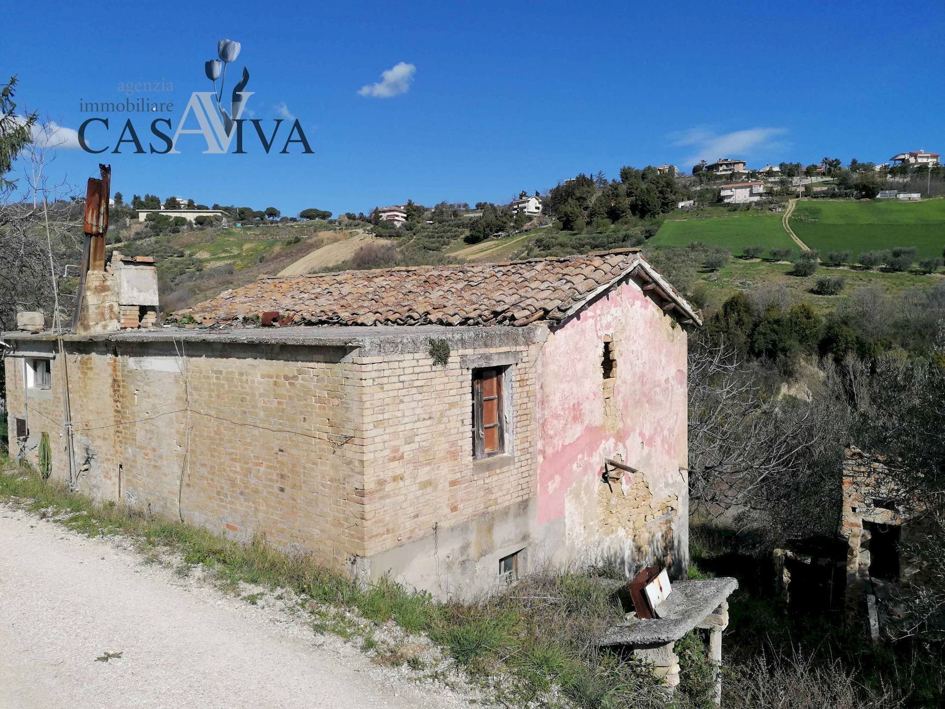 Foto 3 - Rustico Contrada Fontepezzana
 
10, Acquaviva Picena - foto 3