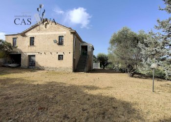 Foto 1 - Rustico Contrada Forola
 
27, Acquaviva Picena - foto 1
