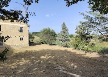 Foto 4 - Rustico Contrada Forola
 
27, Acquaviva Picena - foto 4