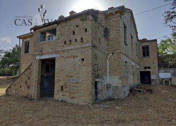 Foto 9 - Rustico Contrada Forola
 
27, Acquaviva Picena - foto 9