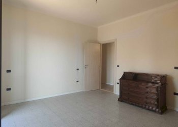 Foto 9 - Rustico Contrada Santa Caterina
 
10, Acquaviva Picena - foto 9