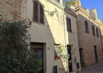 Foto 1 - Casa indipendente Via Marziale
 
15, Acquaviva Picena - foto 1