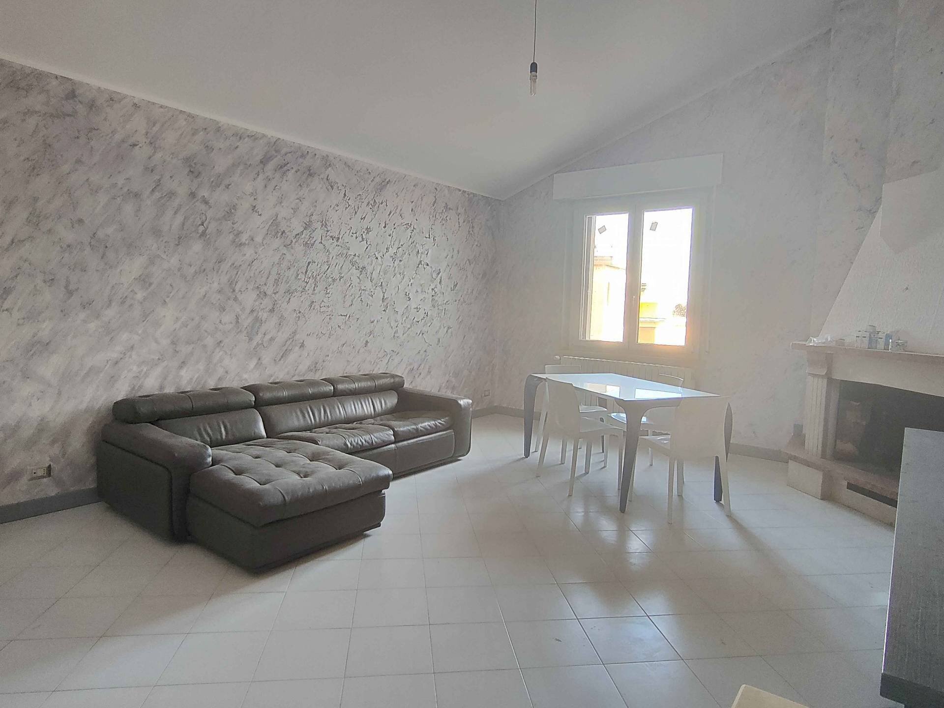 Foto 3 - Quadrilocale Via Roma
 
62, Acquaviva Picena - foto 3