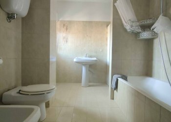 Foto 24 - Quadrilocale Via Roma
 
62, Acquaviva Picena - foto 24