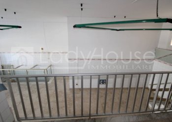 Foto 6 - Commercial Premises via Lecce
 
13, Gallipoli - photo 6