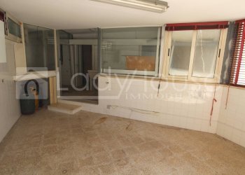 Foto 12 - Commercial Premises via Lecce
 
13, Gallipoli - photo 12